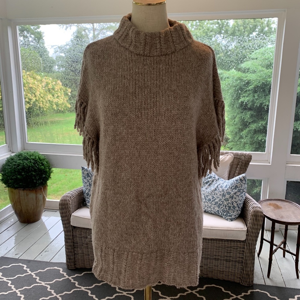 CH Carolina Herrera Alpaca / Wool Fringe Sweater